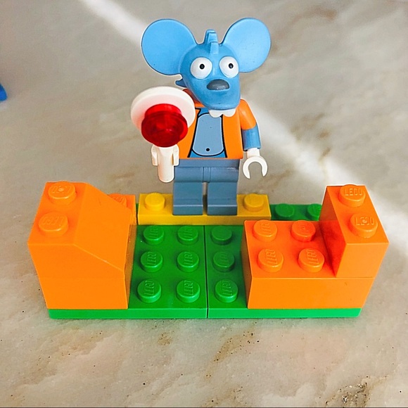 (4) LEGO Characters, plus accessories - Picture 5 of 8